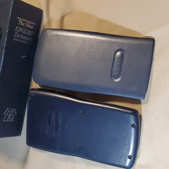 Scientific Calculator - Picture 3 of 3